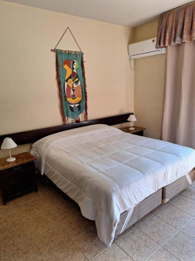 Room 4, Pontal Tapes Hotel, Tapes