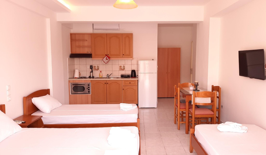 Bedroom 5, Azzurro, West Greece