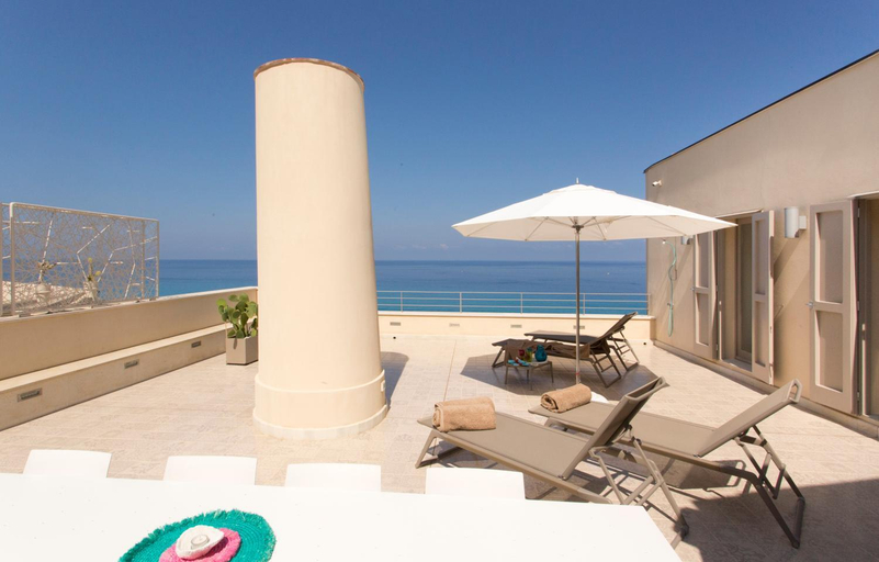 2, TROPEA VETERA LuxuryHome-Casa Forno1638, Vibo Valentia