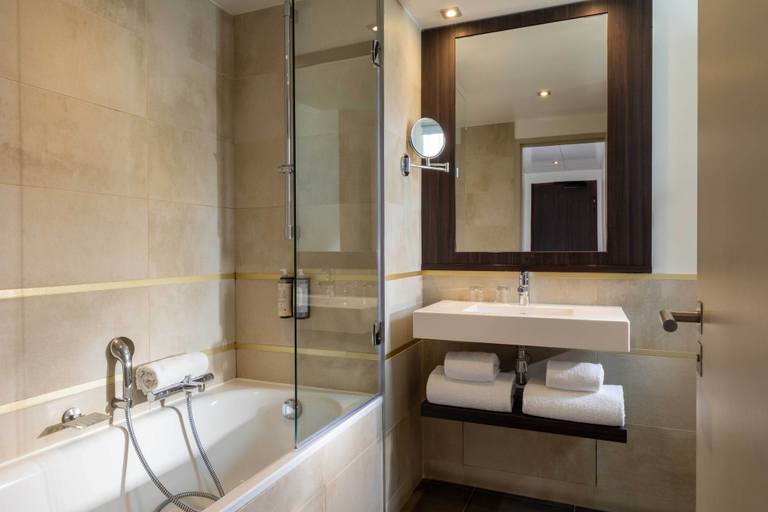 Bathroom 5, Villa Saxe Eiffel, Paris
