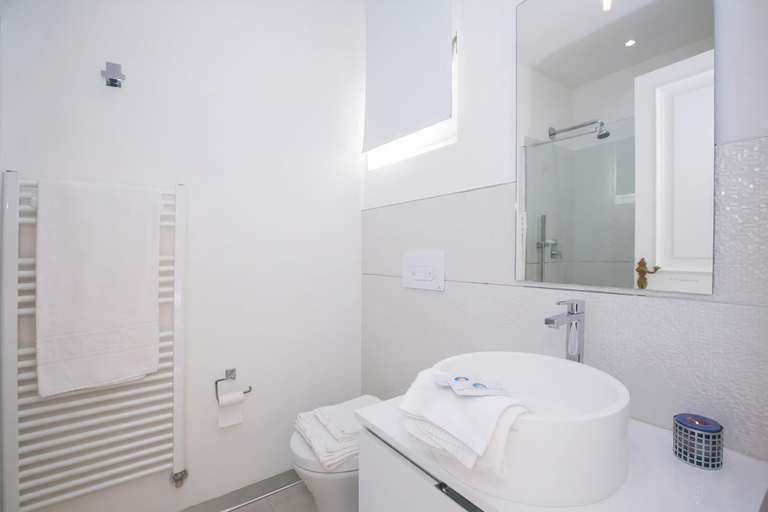 Bathroom 4, Villa Lugano Lakefront, Como