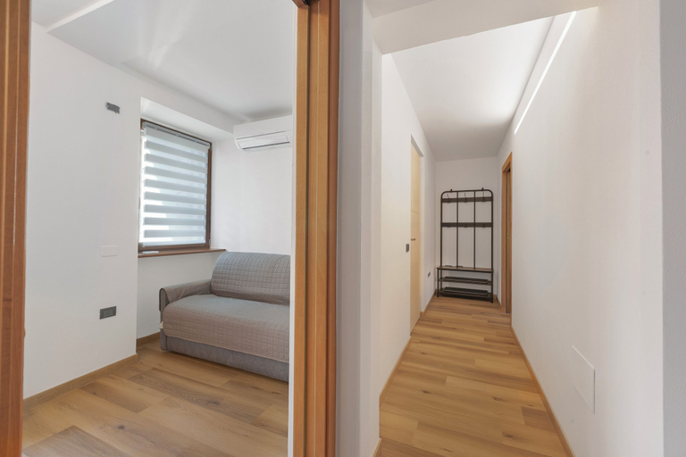 Interior 2, Residenza I 3 Mori B - Balcony & Mountain Views, Trento