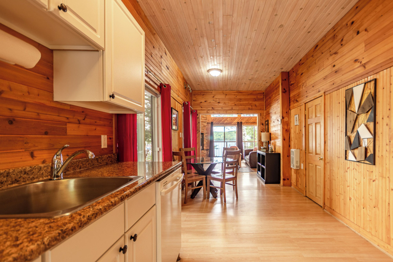 Interior 5, Blue Moon Retreat, Hastings