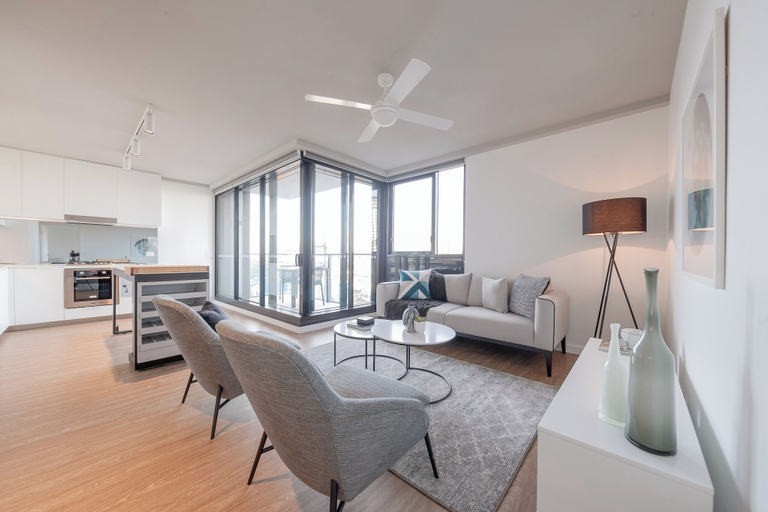Room 2, Kingstreet Residences, Bowen Hills