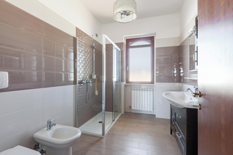 Bathroom 3, Tenuta San Cassiano with garden and pool, Lecce
