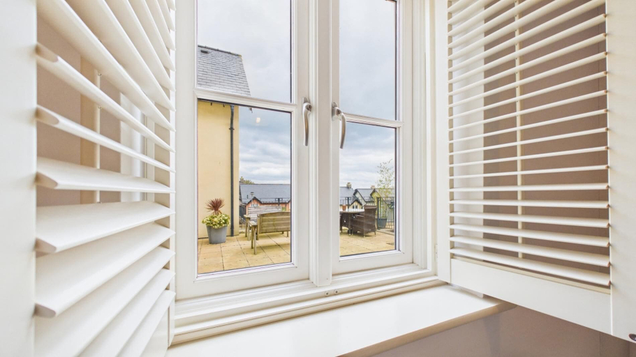Others 5, Minarvon - 2 Bedroom Apartment - Saundersfoot, Pembrokeshire