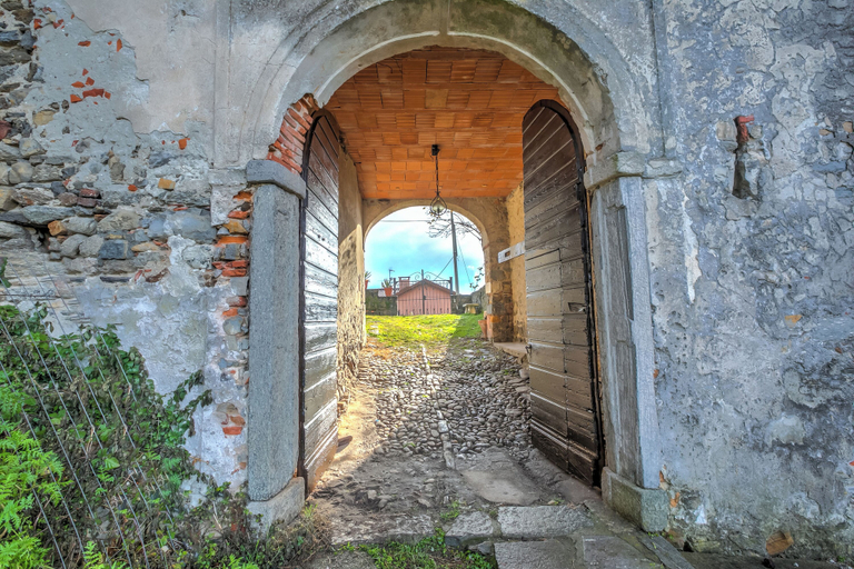 Exterior detail, Casa al Castello in Leggiuno With Garden, Varese