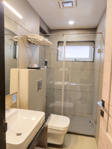Bathroom 4, Central A Boutique Hotel, Belgaum