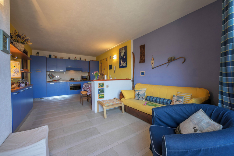 Others 5, Rebecca's House (few steps from skiing), Torino