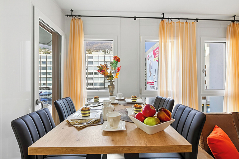 Dining 3, Locarno Centro Apartment 2BR with Private Garage - Happy Rentals, Locarno