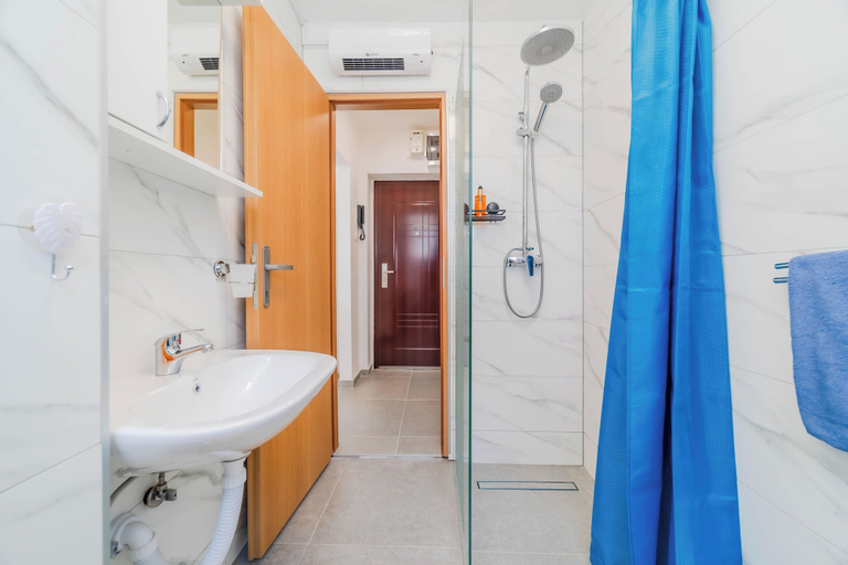 Bathroom 4, Rooftop Terrace Apartment in Zagreb Lower Town, Zagreb