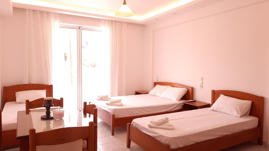 Bedroom 2, Azzurro, West Greece