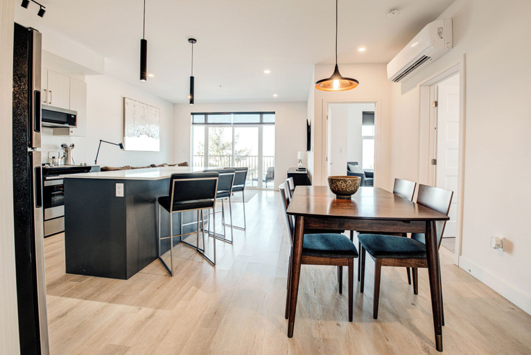 Interior 3, Belmont Properties Short-Term Rentals, Communauté-Urbaine-de-l'Outaouais