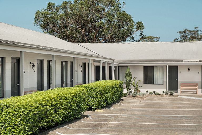 Exterior & Views 2, Catalina Motel Lake Macquarie, Lake Macquarie - West