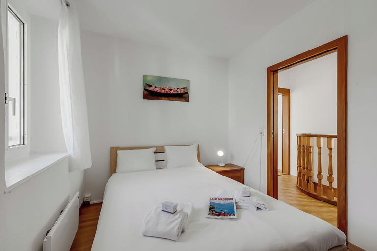 Room 4, Bel Panorama 2 Ronco Sopra Ascona, Locarno