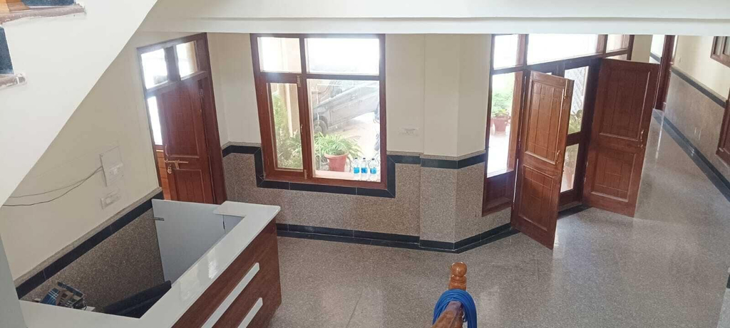 Interior 2, Hotel Som Kunj Circuit House, Kangra