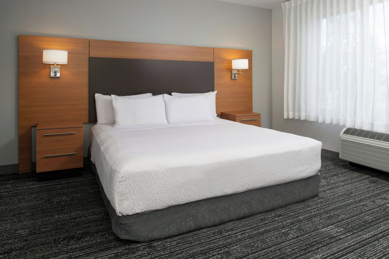 Bedroom 3, TownePlace Suites Redding, Shasta