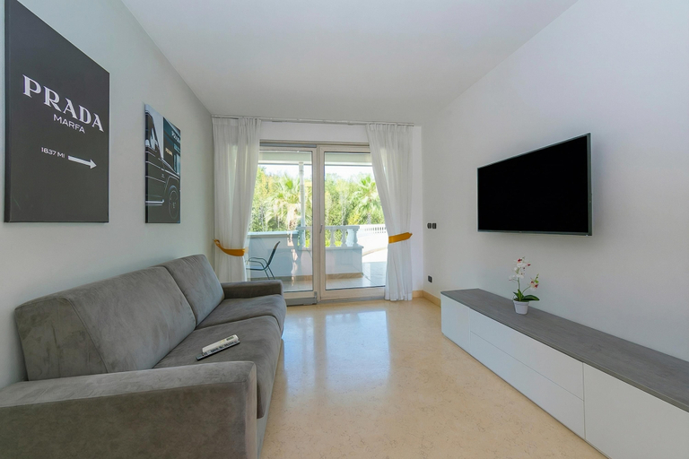 Others 3, Rivoltella Apt With Pool 600m From Lake, Brescia