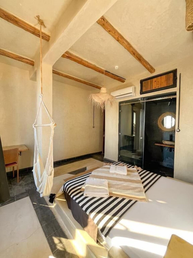 Room 5, RIAD ATLAS SURF, Agadir-Ida ou Tanane