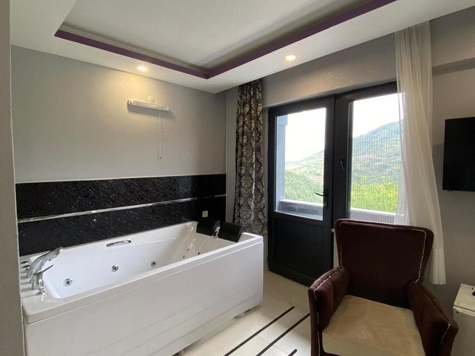 Bathroom 3, Yuvacik kazli bahce bungalov otel, Başiskele