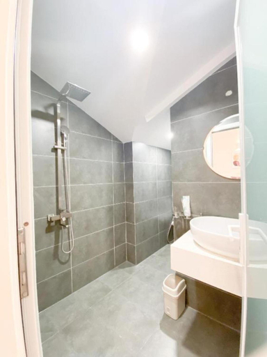 Bathroom 4, Bazan Hotel, Đà Lạt