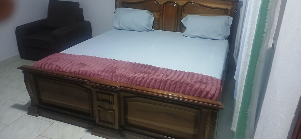 Room 2, Kwaku Boadi Memorial lodge, Kumasi