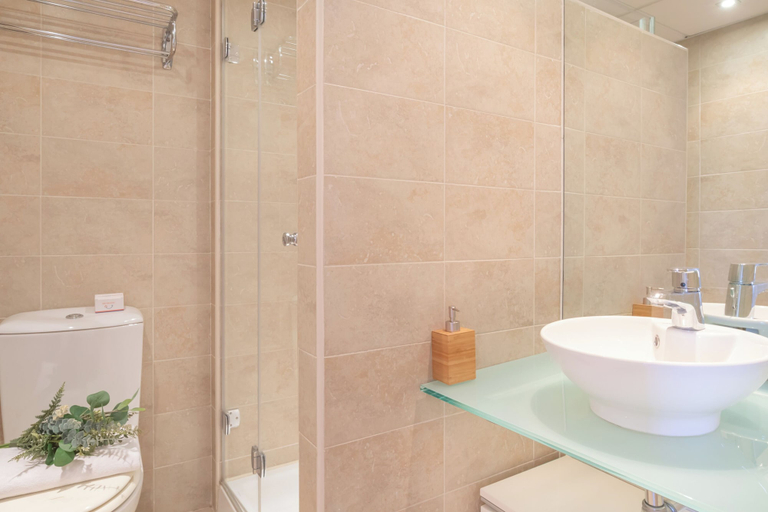 Bathroom, Altos Del Higueron Panoramic View, Málaga