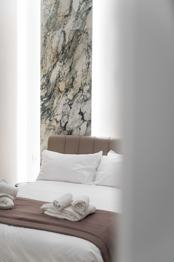 Room 3, Nimbus Rooms, Napoli