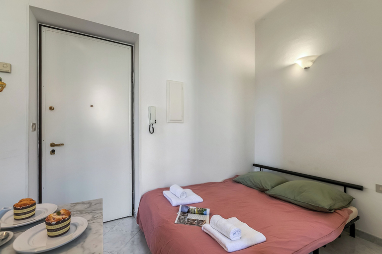 Room 4, Appartamento Villa Mary - Sea View & Balcony, Imperia