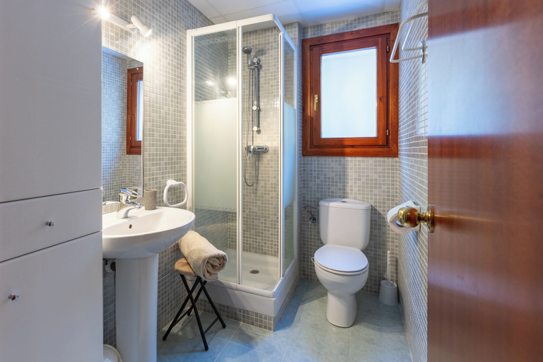 Bathroom 2, Andorra Stunning Views Apartment