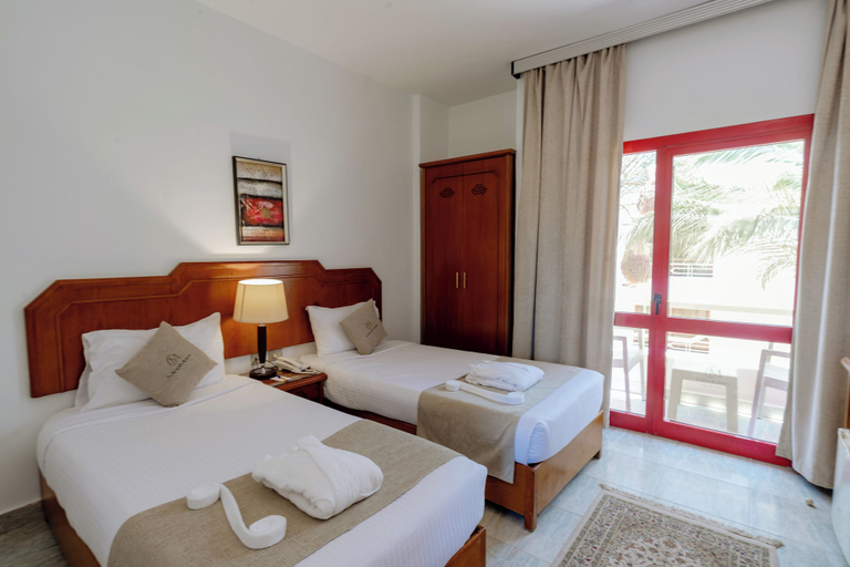 Bedroom 3, Minamark Resort & Spa, for families & couples only, Al-Ghurdaqah