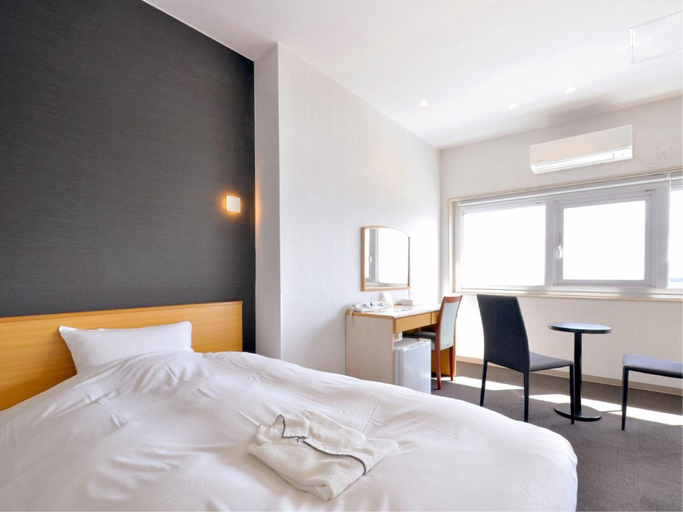 Bedroom 3, Hotel Seaworld <Okinoerabujima>, Wadomari