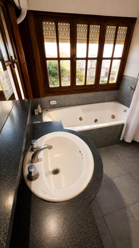 Bathroom 2, Mojomar Pinamar Hotel, Pinamar