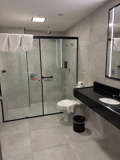 Bathroom 5, WA Hotel Fortaleza, Fortaleza