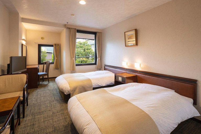 Bedroom 3, Ryokan Izutsuya, Shin'onsen
