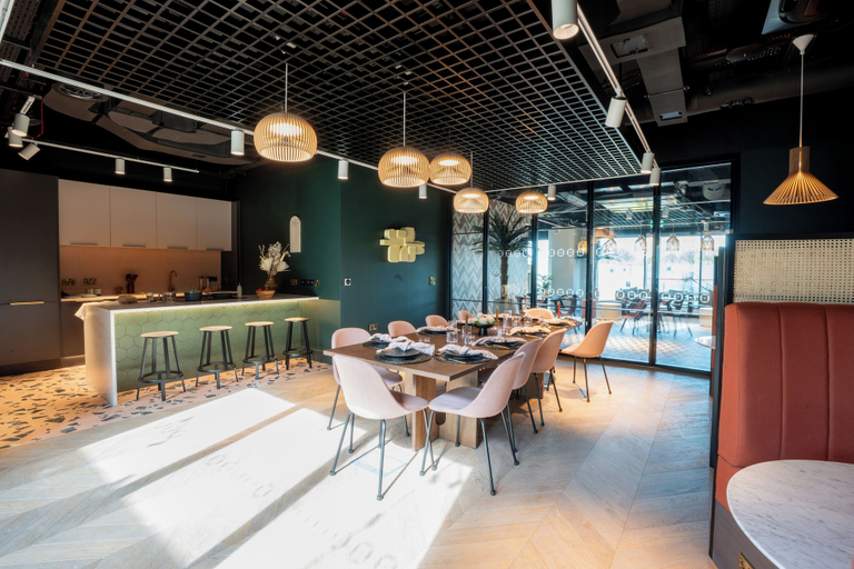 Dining 4, Student Only Brent Cross, London