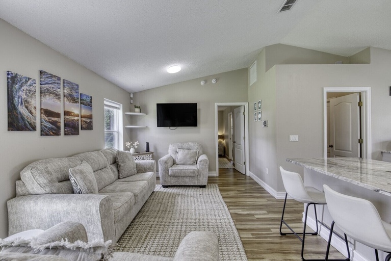 Interior 5, Last Mango in Palm Coast, Flagler