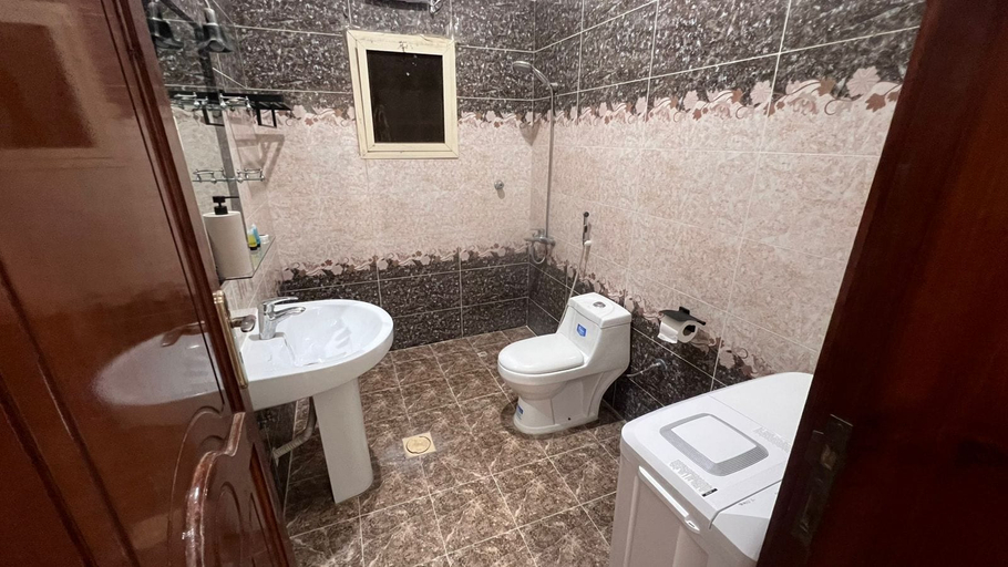 Bathroom, Al Salam Two Bedrooms Hall Kitchen a5, Al Madinah Al Munawwarah
