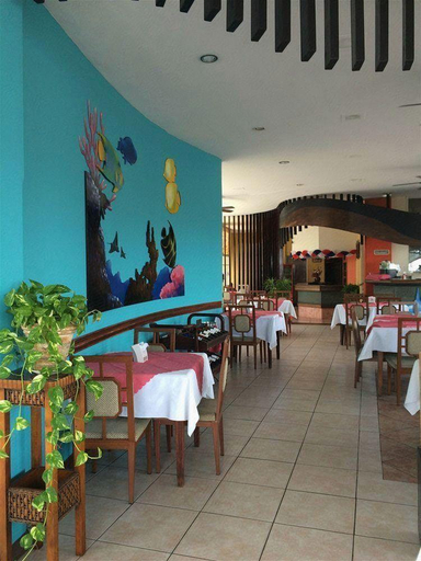 Food & Drinks 5, Park Hotel, Limón