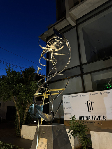 Exterior & Views 2, Divina Tower, Asunción