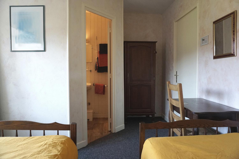 Bedroom, Les Neuf Bouleaux, Puy-de-Dôme