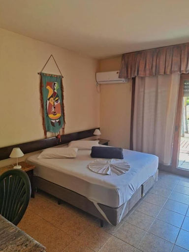 Room 3, Pontal Tapes Hotel, Tapes