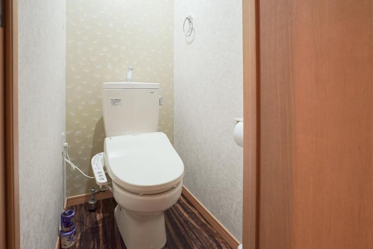 Bathroom 3, Sun Flower Hotel, Osaka
