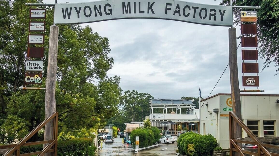 Exterior & Views 2, Bay House Motel, Wyong - South and West