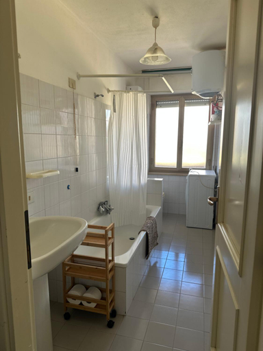 Bathroom 4, Bosa Marina Fronte Mare, Oristano