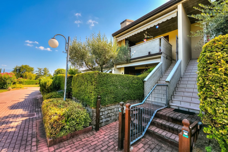 Exterior & Views 2, Residenza Verde, Brescia