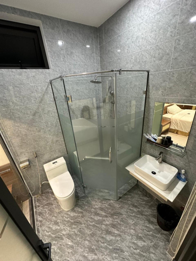 Bathroom 3, Lena Homestay & Villa, Đồng Hới