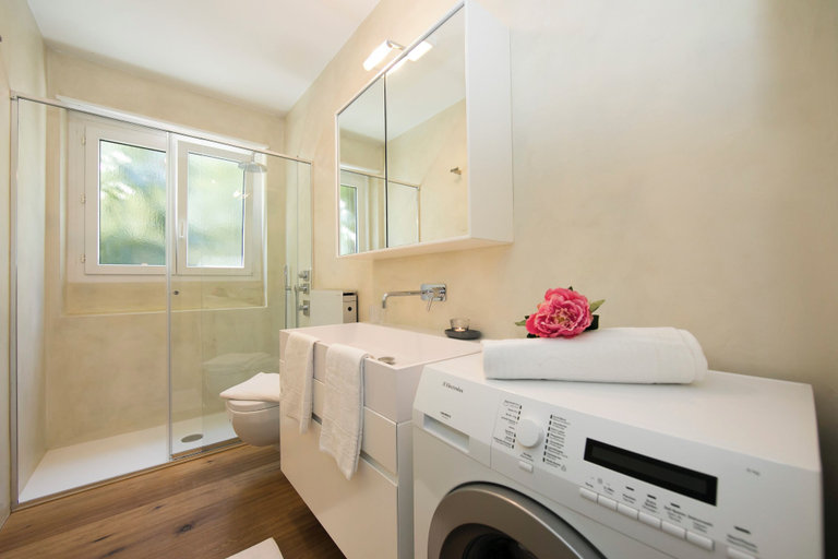 Others 5, Charm apartment, Locarno