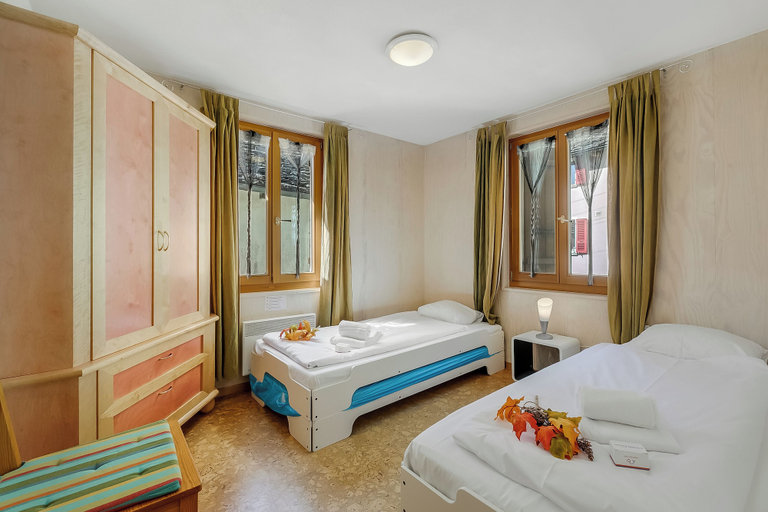 Room 5, Casa Andy 2 Val Lavizzara With Views for Six, Vallemaggia
