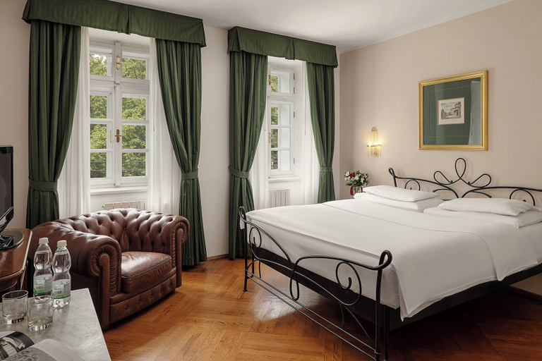 Bedroom 2, hotel Roma Prague, Praha 1